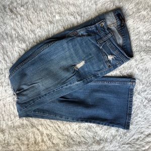 Juniors Levis Too superlow 524 jeans size 1 short